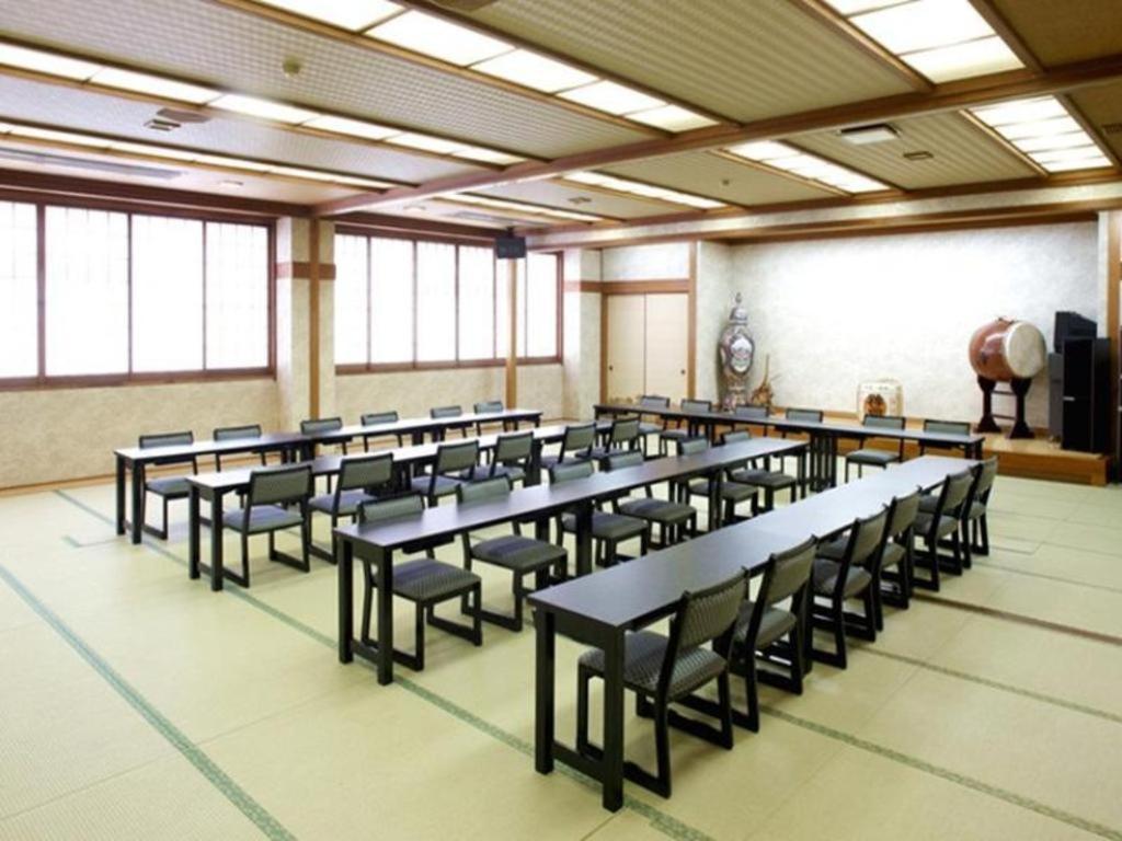 Business Hotel Kurama Hikone Ngoại thất bức ảnh