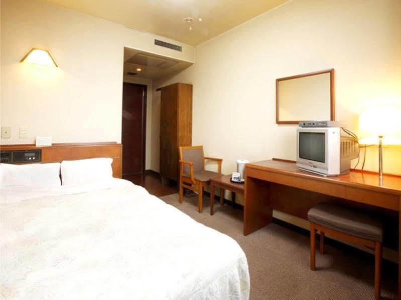 Business Hotel Kurama Hikone Ngoại thất bức ảnh